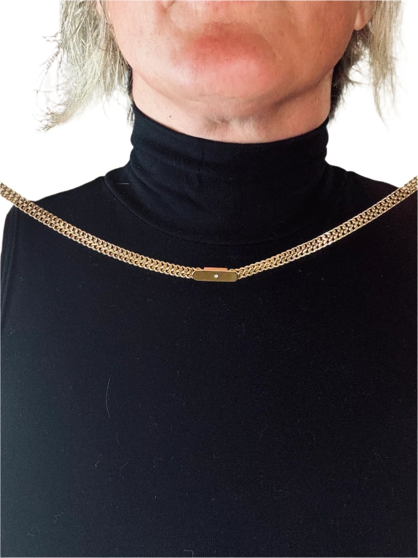 Ready To Mingle Necklace Gold