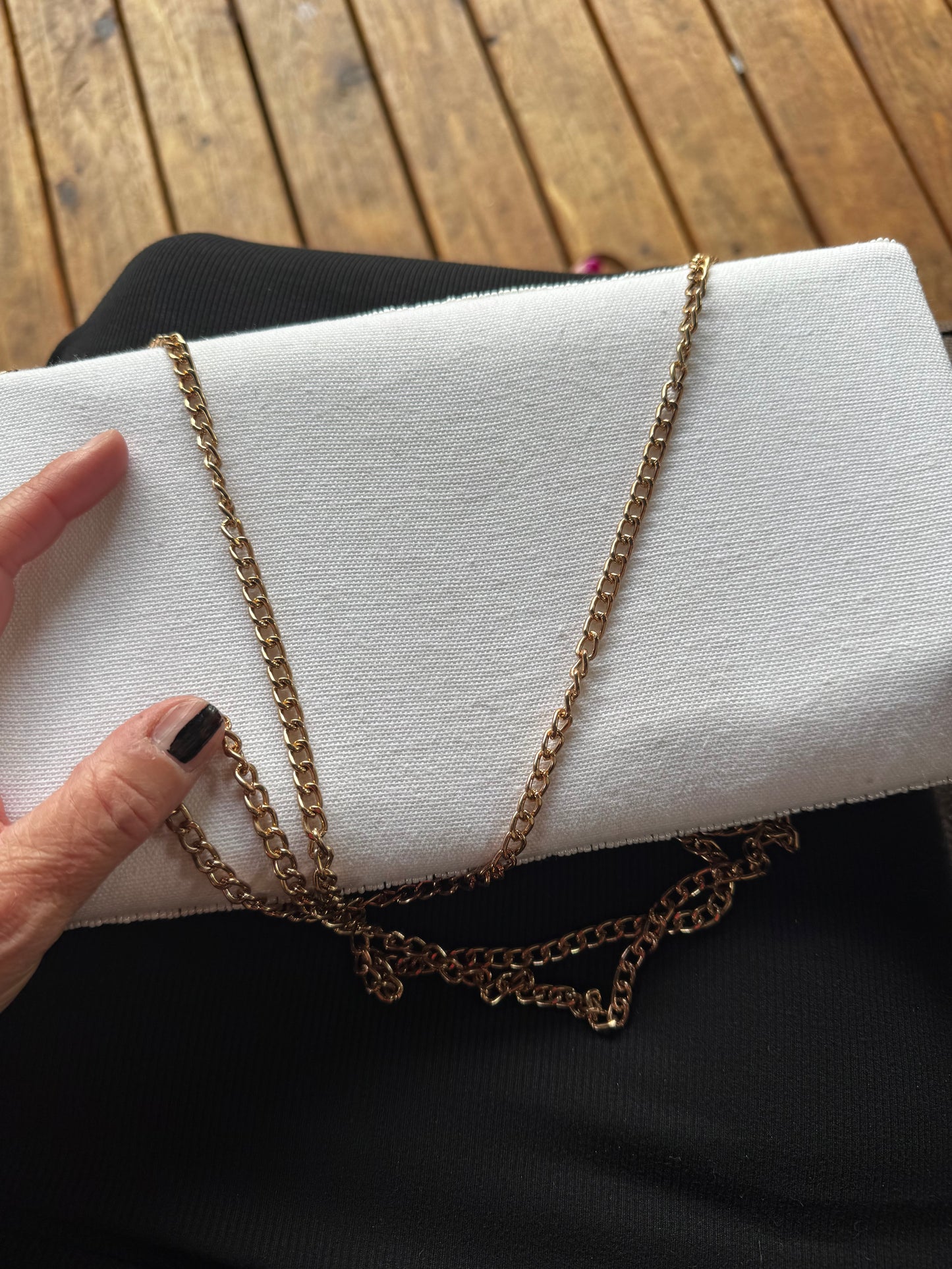 Mary Frances Beaded Phone Bag