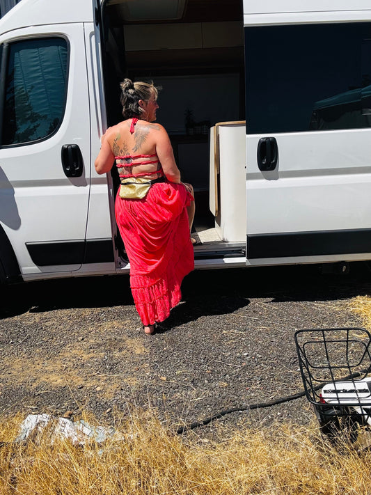 🛣️Roadworthy Fashion: Where Comfort Hits the Gas and Style Rides Shotgun