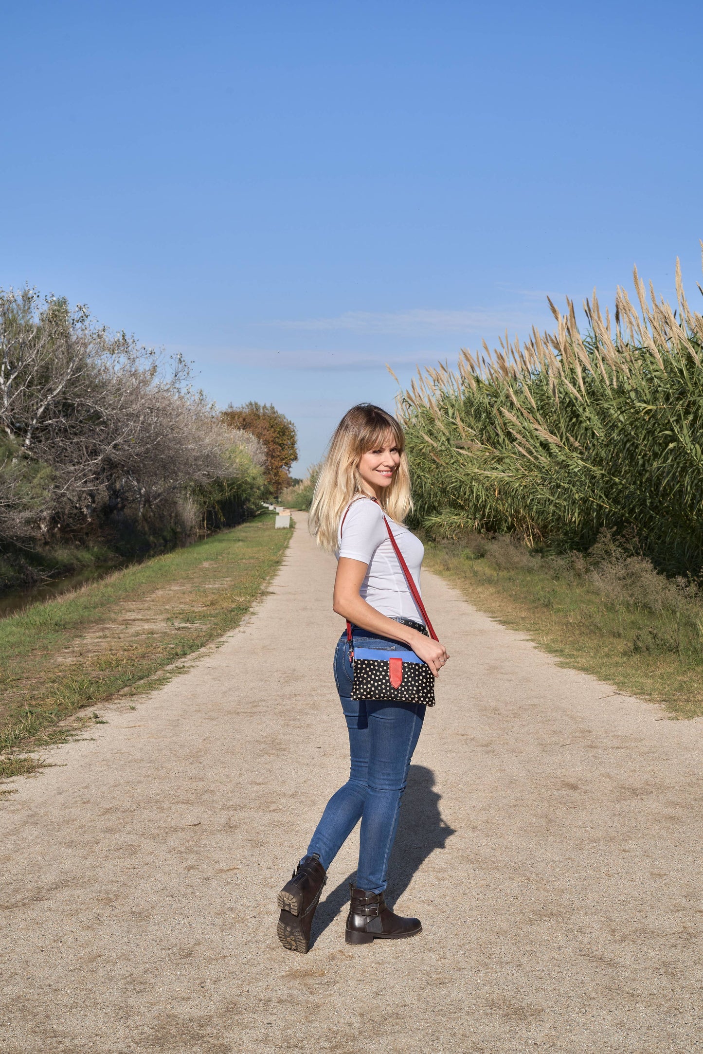 Nikki  · Crossbody Bag & Wristlet