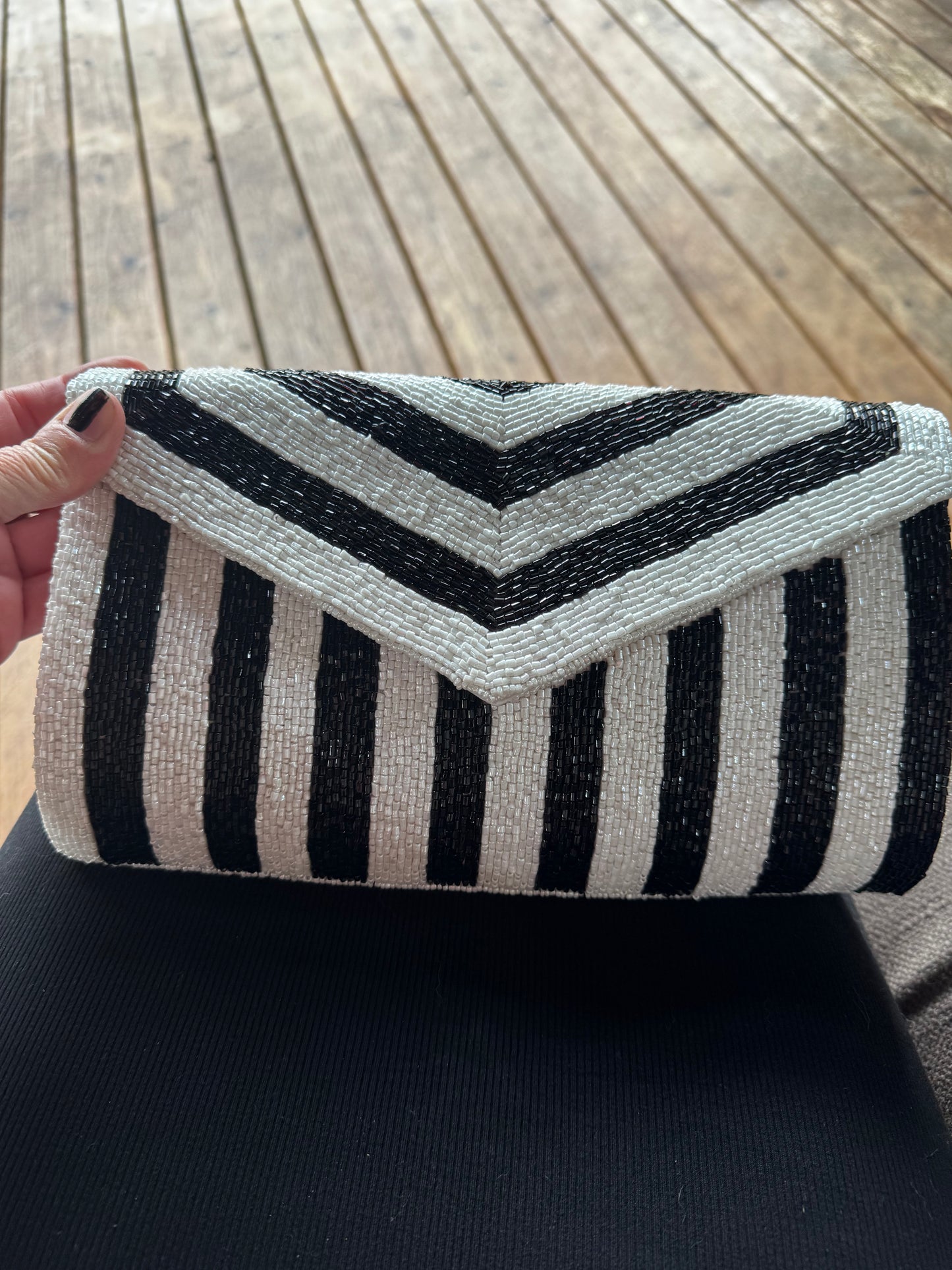 Mary Frances Beaded Phone Bag