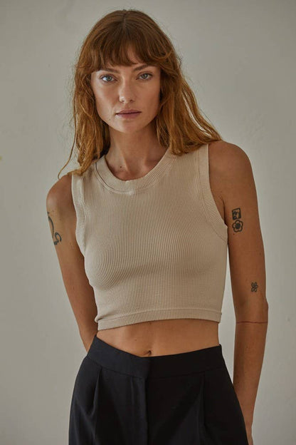 S1106N | Knit Seamless Ribbed Round Neck Sleeveless Top