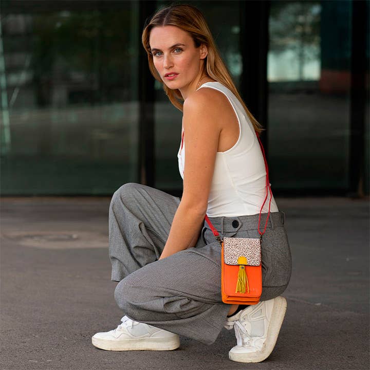 Gia - Phone bag