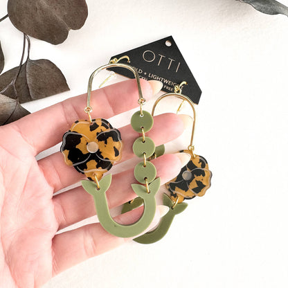 Botanical-Inspired Acrylic Earring: POPPY LOOP (Seasonal)