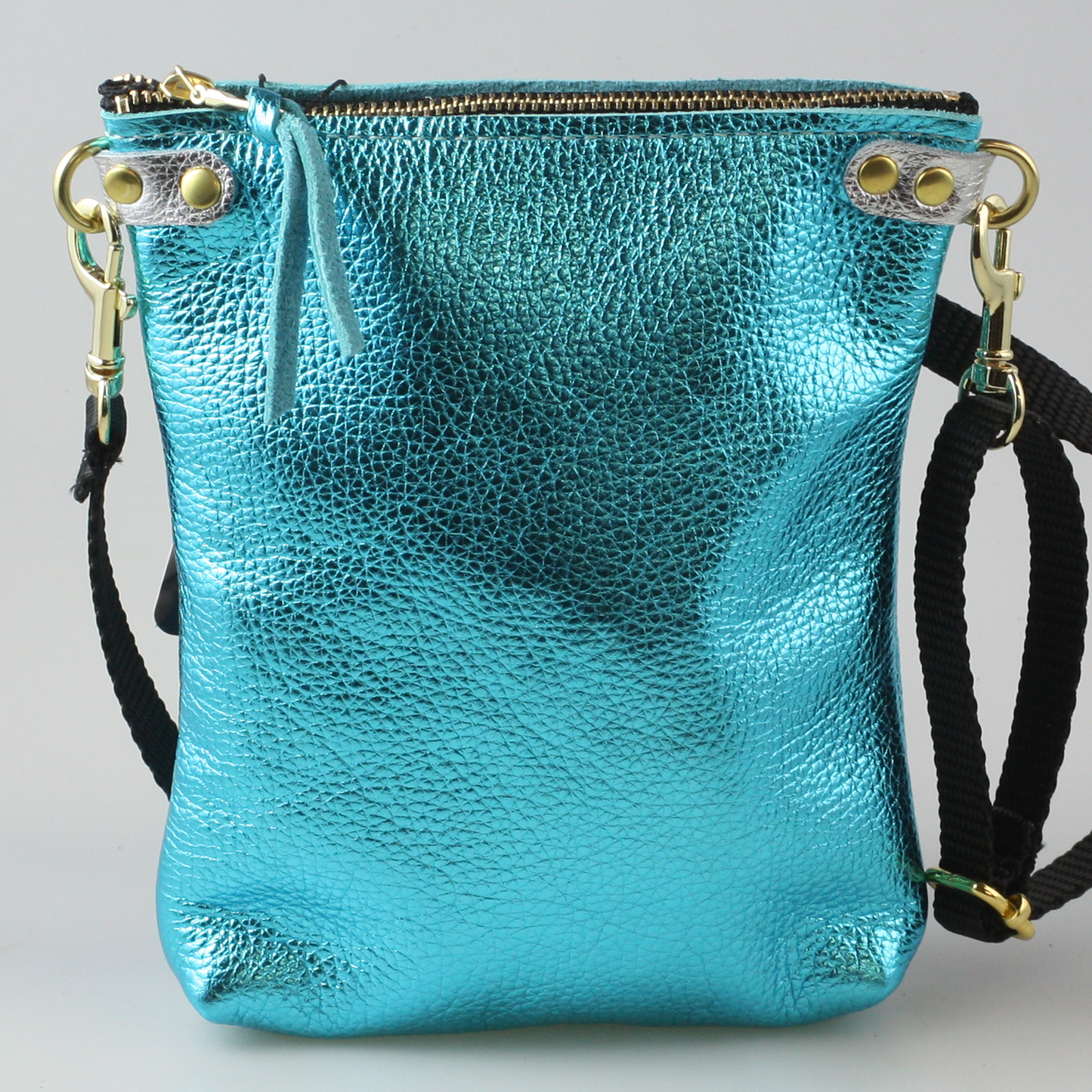 The Lisa Cellphone Crossbody Pouch